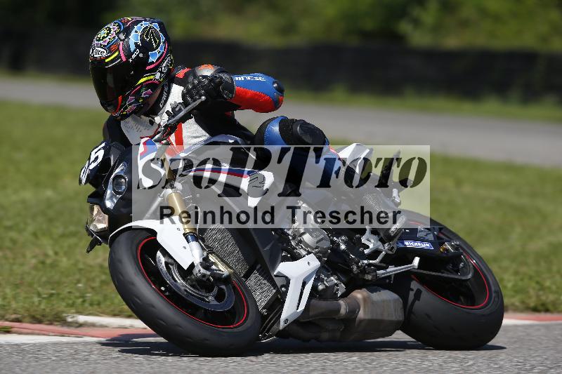 /Archiv-2024/29 12.06.2024 MOTO.CH Track Day ADR/Gruppe rot/25